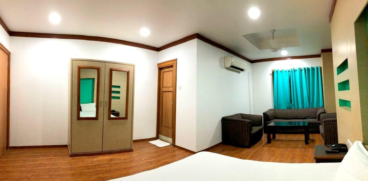 Hotel Elite Газиабад Экстерьер фото